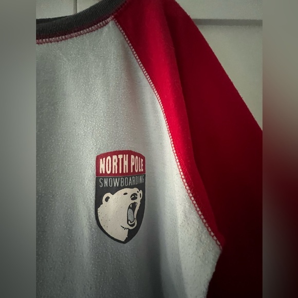 Gap boy’s pj lot, 1 bottom, 2 tops - Picture 7 of 12